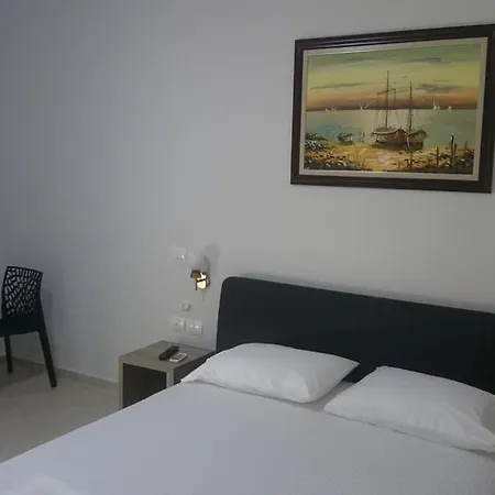 Enzo Studio * Himarë